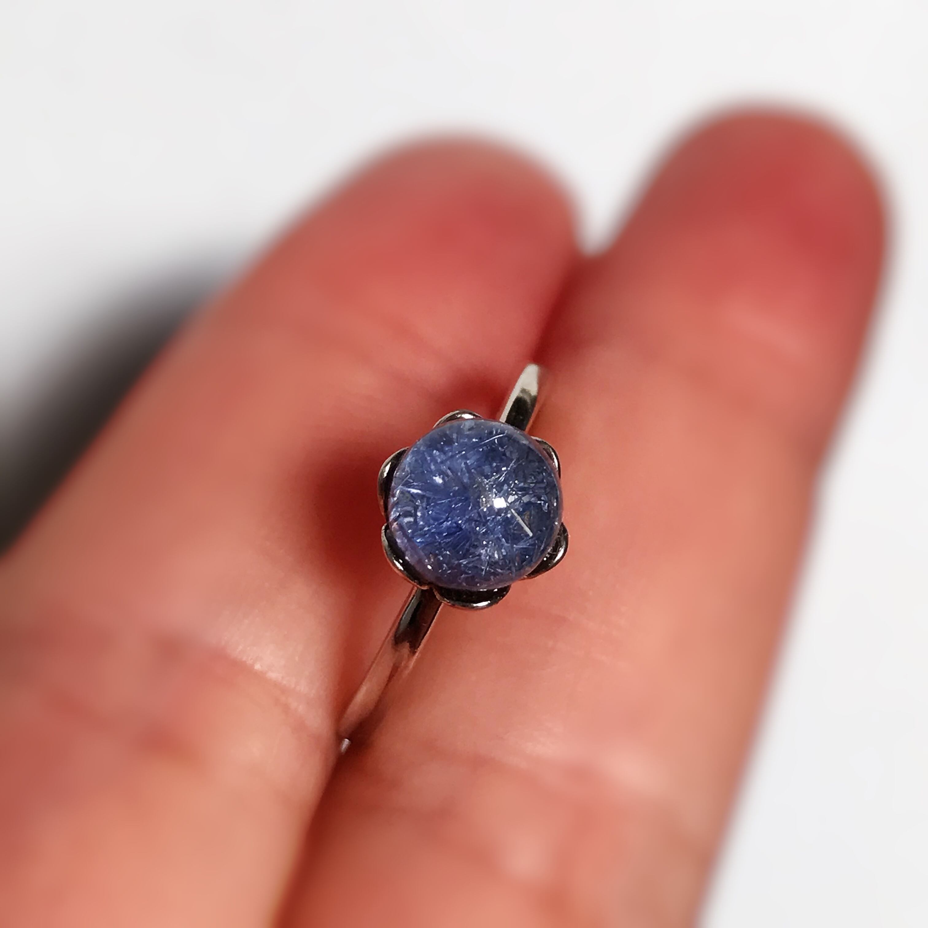 幻想的なデュモルチェライトリング(フリーサイズ) SALE対象外 A【10×8】高品質デュモルチェライトインクォーツ