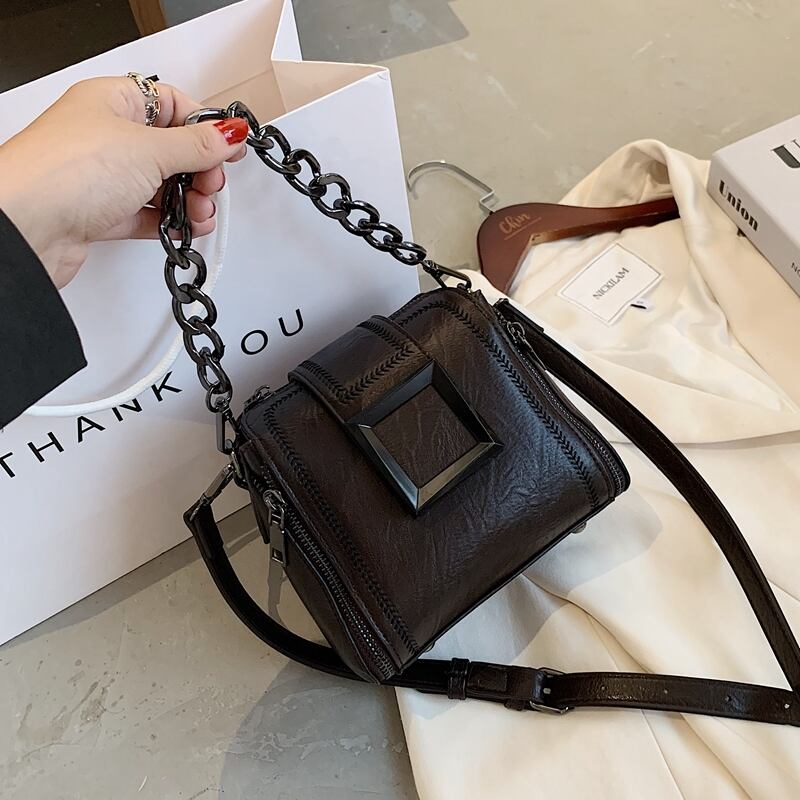 秋冬チェーンスモールバッグメスバッグ2020新しい流行のファッション人気ワンショルダーメッセンジャーバッグネットレッドワイルドバケットバッグ Tiancai_Wing_Bag73597127835