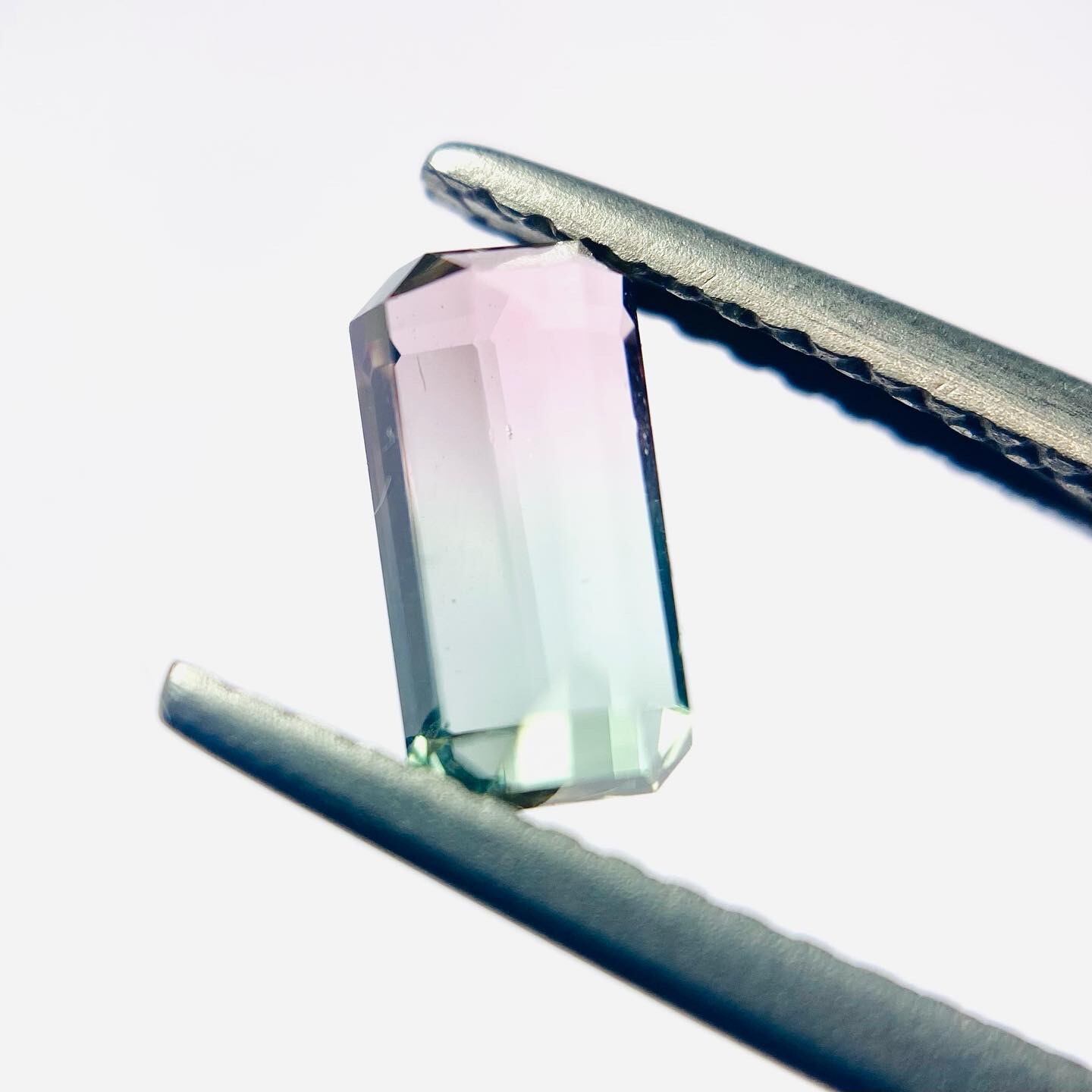 景色の見えるトルマリン7 桜空