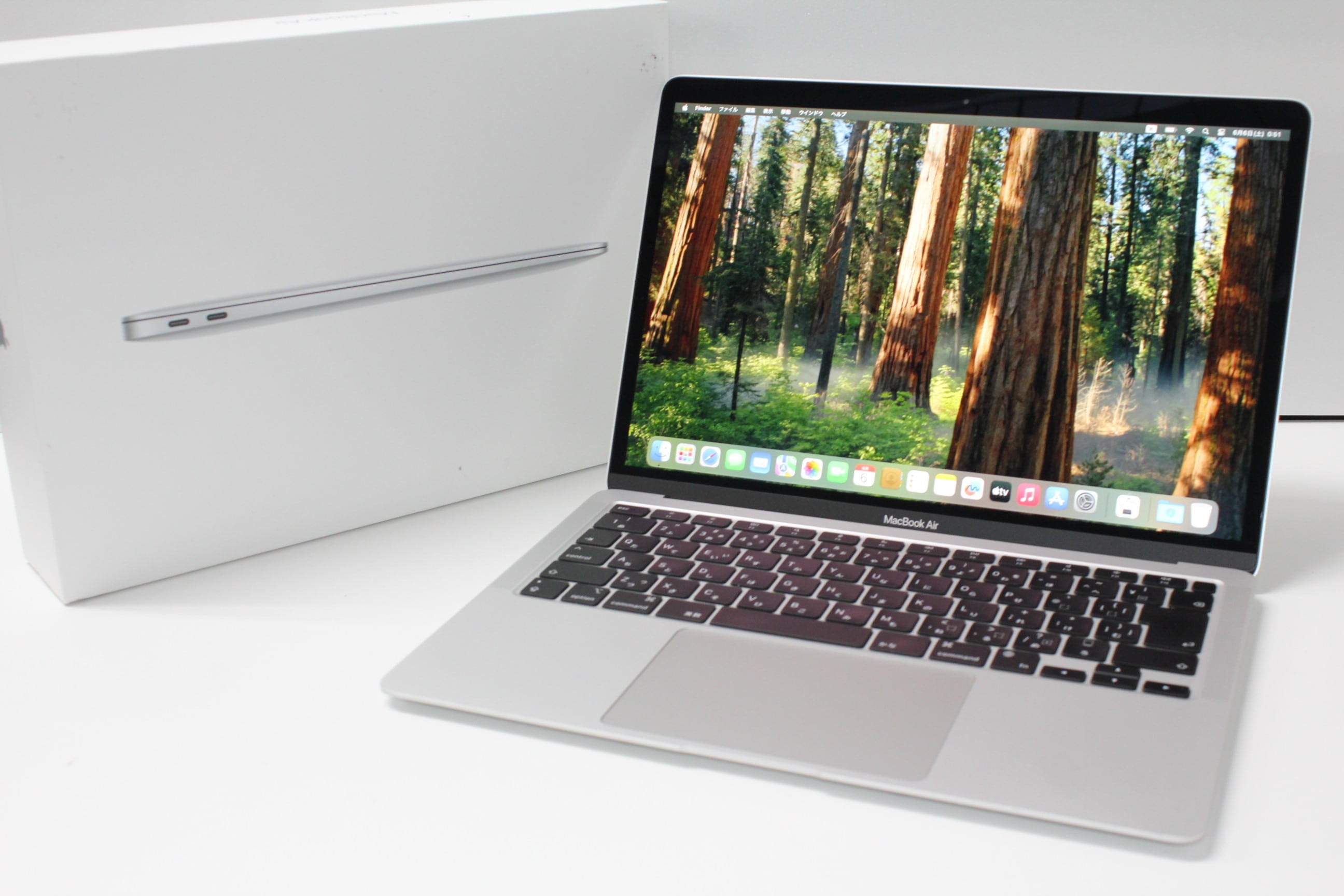 MacBook Pro（13インチ,2017,Thunderbolt 3ポートx 2）256GB/8GB〈MPXT2J/A〉⑥ MacBook Pro（13インチ,2017,Thunderbolt 3ポートx 2）256GB/8GB