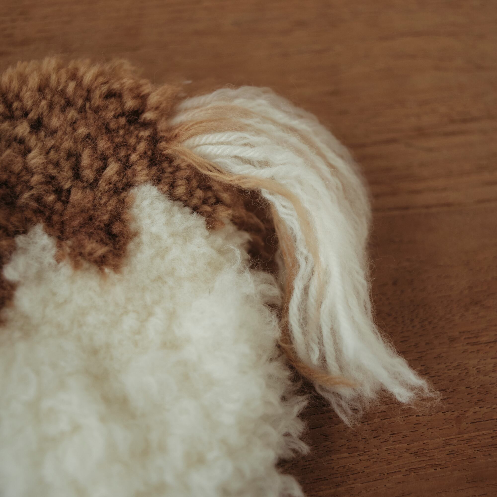 Somi Style Rugs Mini Rug/Dog(Brown&White_A) | Atelier Somi