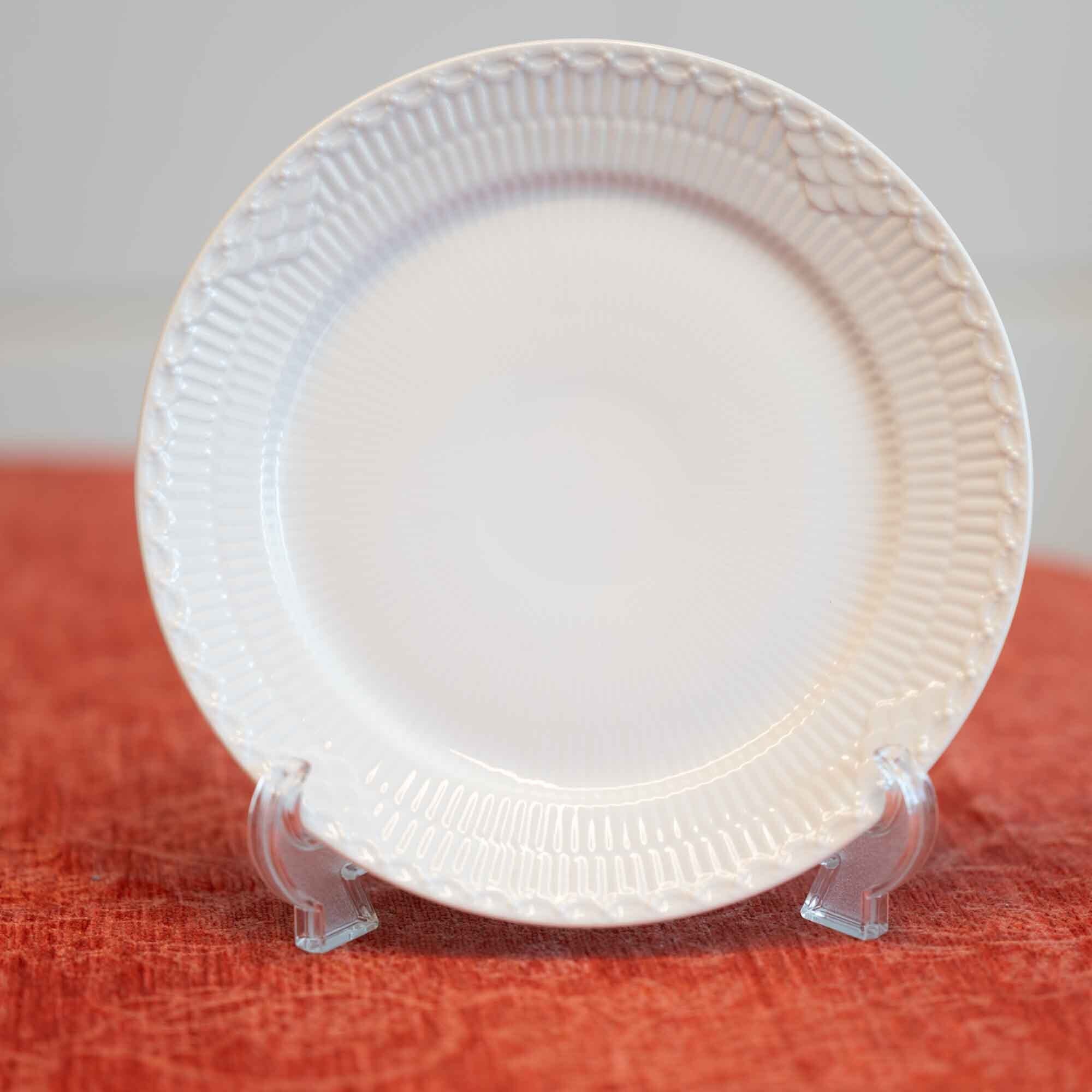 ロイヤルコペンハーゲン ホワイト フルーテッドハーフレース プレート 25センチ