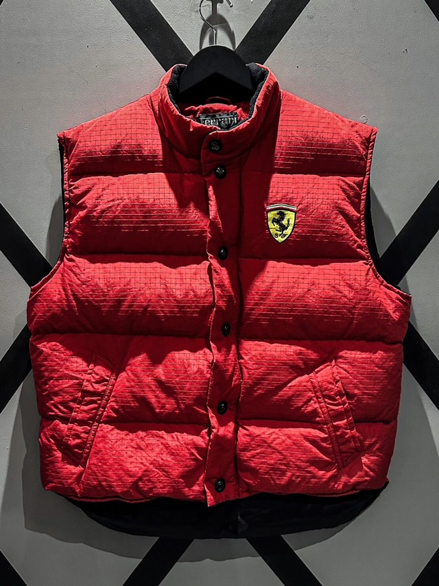 【X VINTAGE】"Ferrari" Emblem Patch Design Down Vest