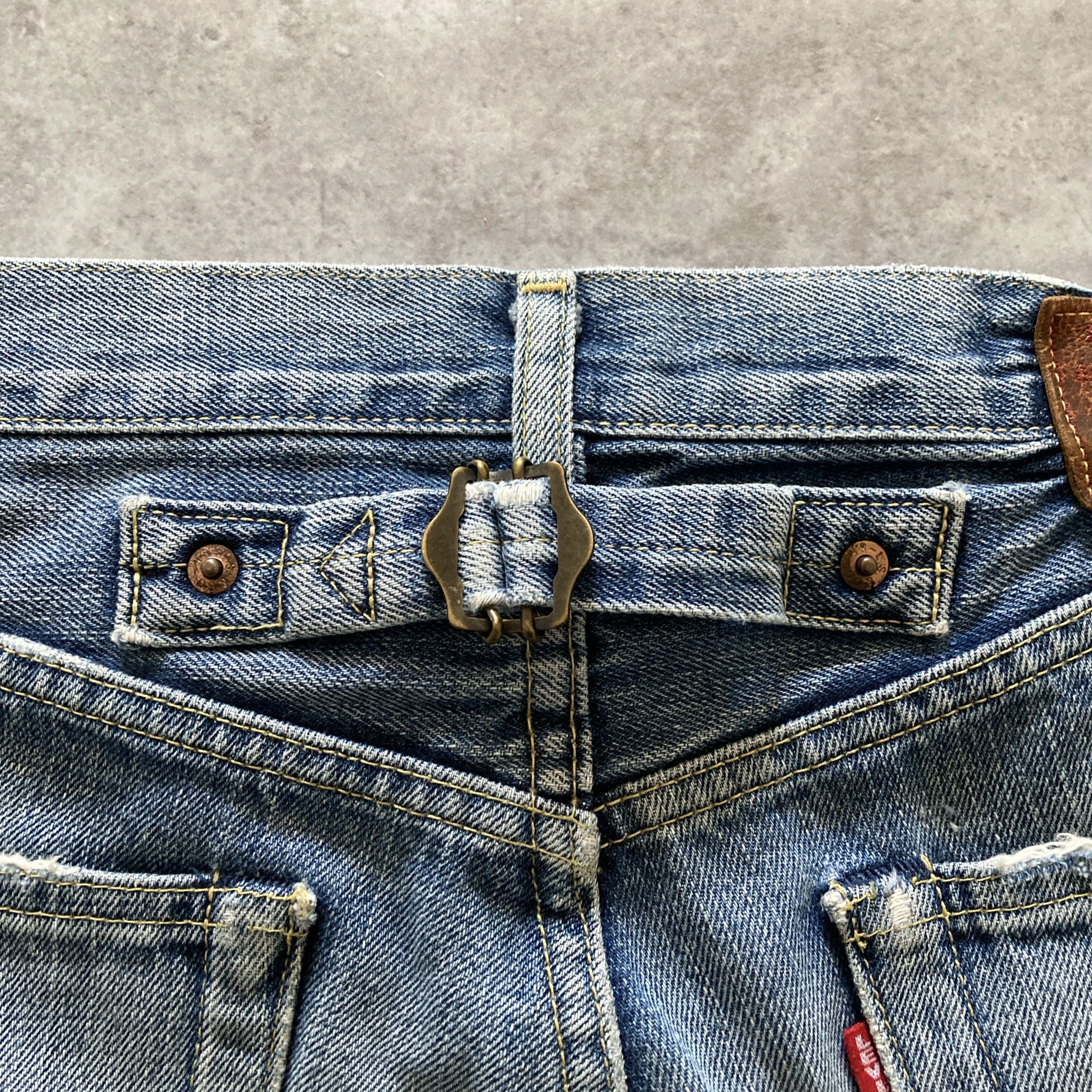 Levi’s 702XX BIG E 赤耳 日本製 W31 ボタン裏 J22 濃 W31】90's Levis 702XX リーバイス 95年製 裏ボタン刻印J22 JAPAN製