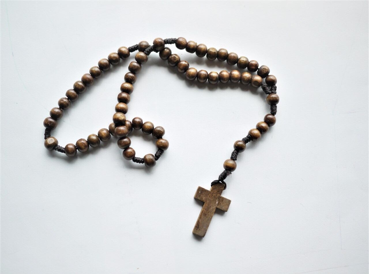 古い木製ロザリオ 木の十字架 ウッドビーズ