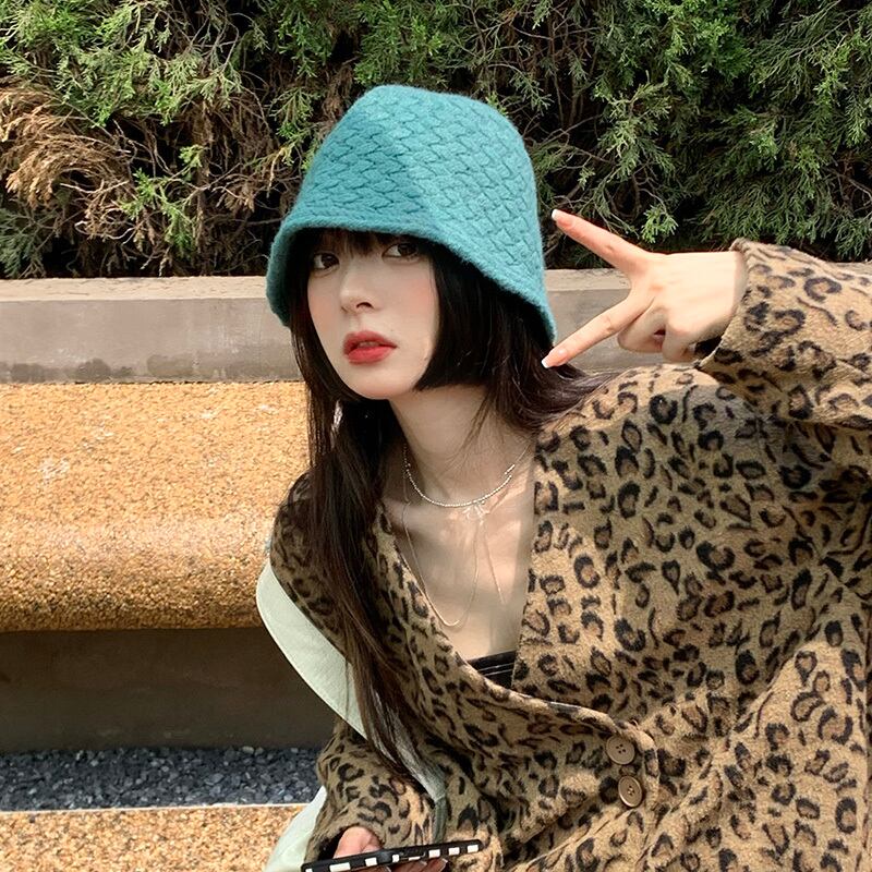 スプリングオータムニットレッド 帽子 春物 秋物 ブラック・アイド・ピーズ49404112490