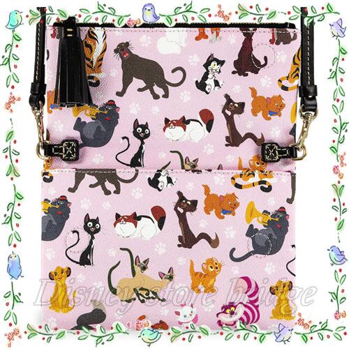 ディズニーキャッツ ショルダーバッグ Dooney&Bourke ディズニーパークス限定 ドゥーニー&バーク Disney Parkes フォールドオーバークロスボディ