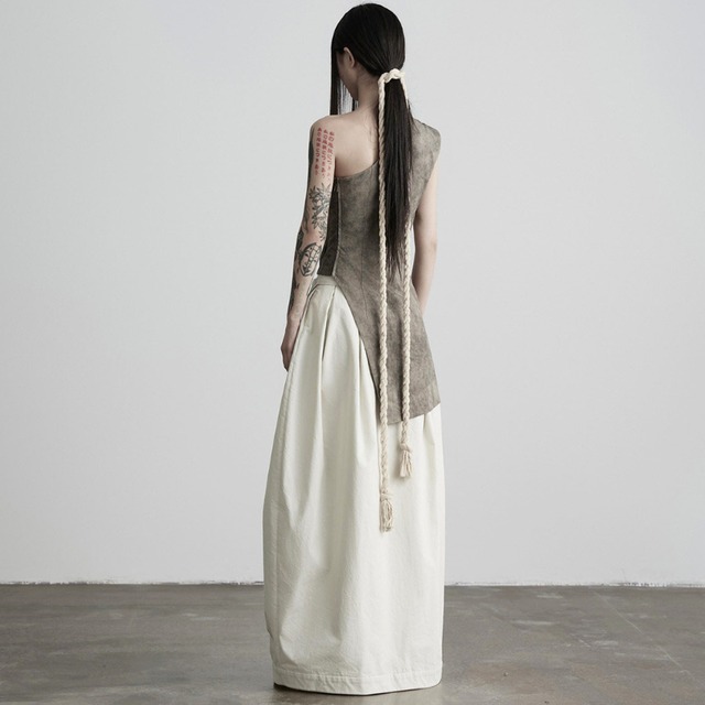 Twisted waist volume skirt C1549