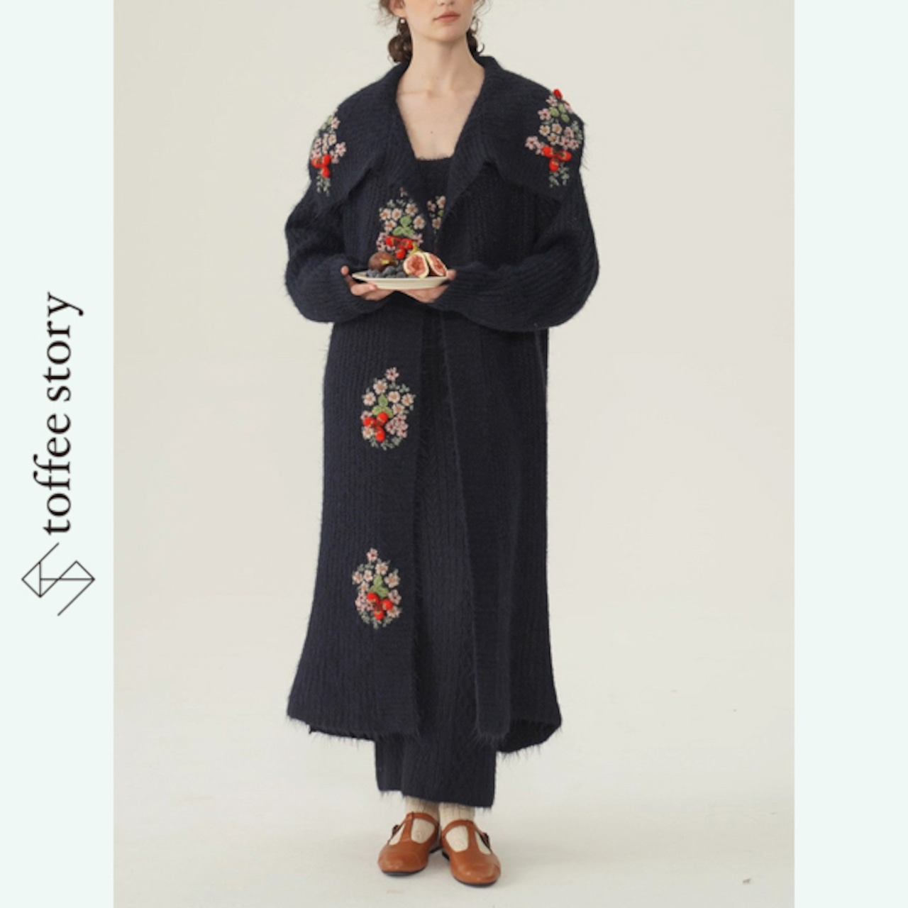 【8color】刺繍ニットワンピ&ローブセット 《Y0418》