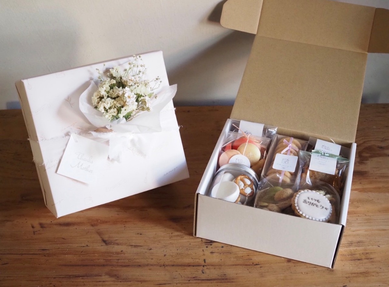 cucunochi ×aomugi 菓子店〜母の日ギフトbox〜＊５月９〜12日着