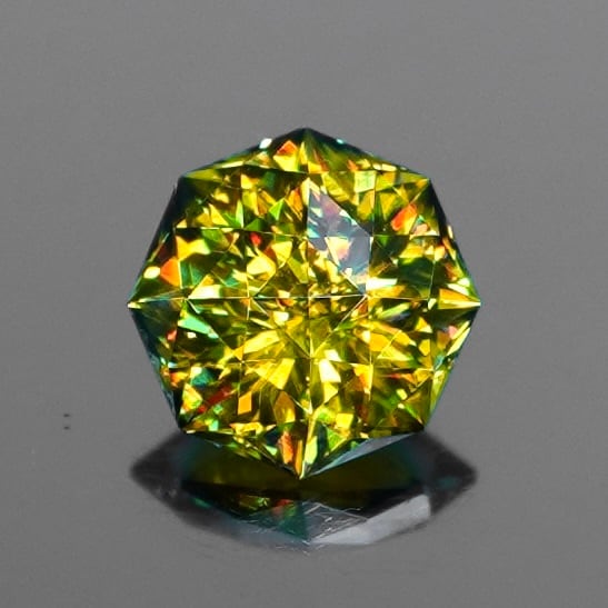 Bright Brilliant Cut™️ “145 Facets” 】色彩が躍る翆の幻影 1.18ct