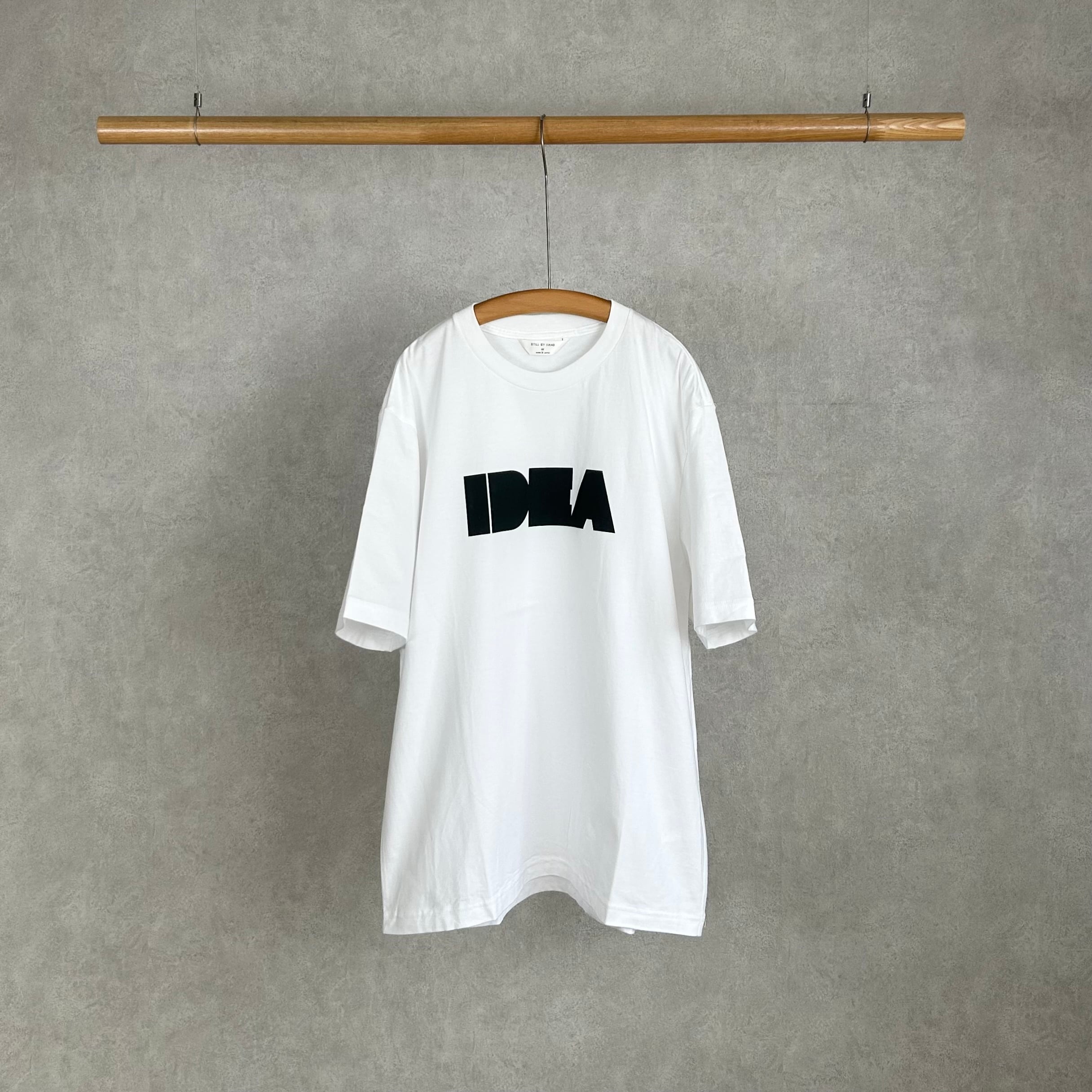 STILL BY HAND | comoda.com