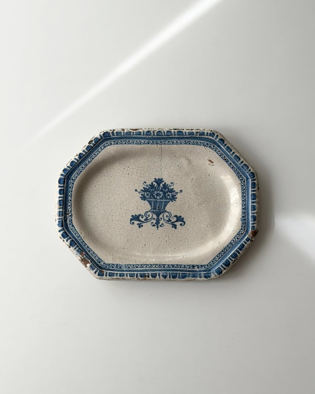 french antique platter / 18世紀のオクトゴナルプレート | VIRON