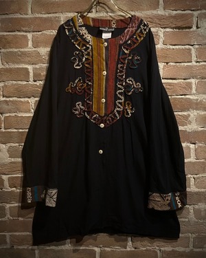 【Caka act3】Ethnic Embroidery Vintage Loose No Collar Shirt