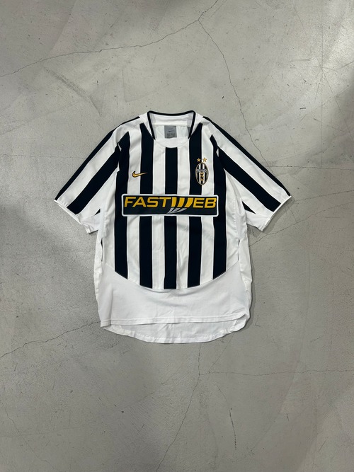 2003-04 Juventus jersey