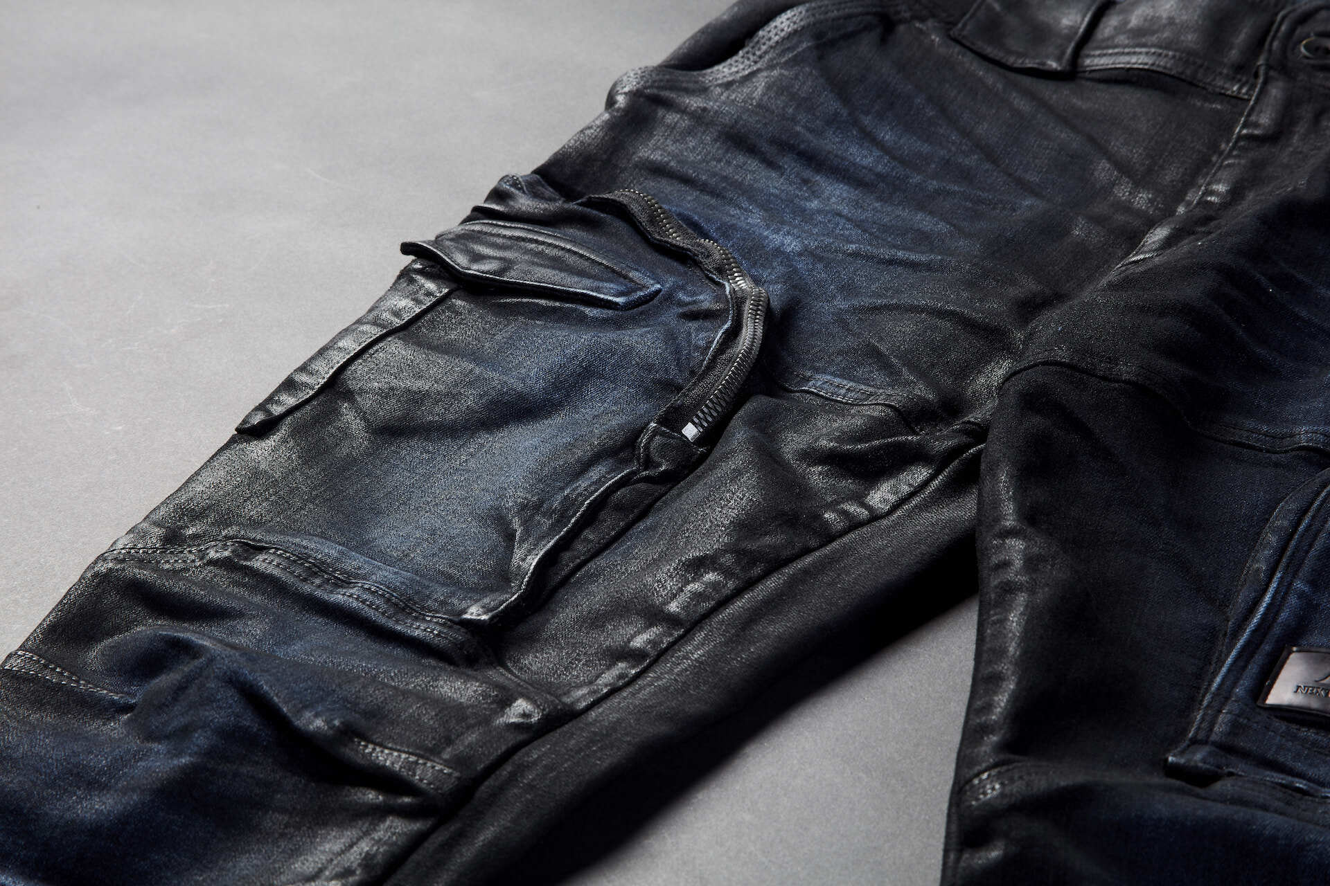 NWZ DENIM PANTS【COATED NAVY】 | NEXTWORKERZ STORE