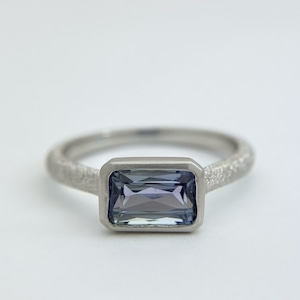 ［Bicolor Zoisite Ring］1.22ct/Pt950