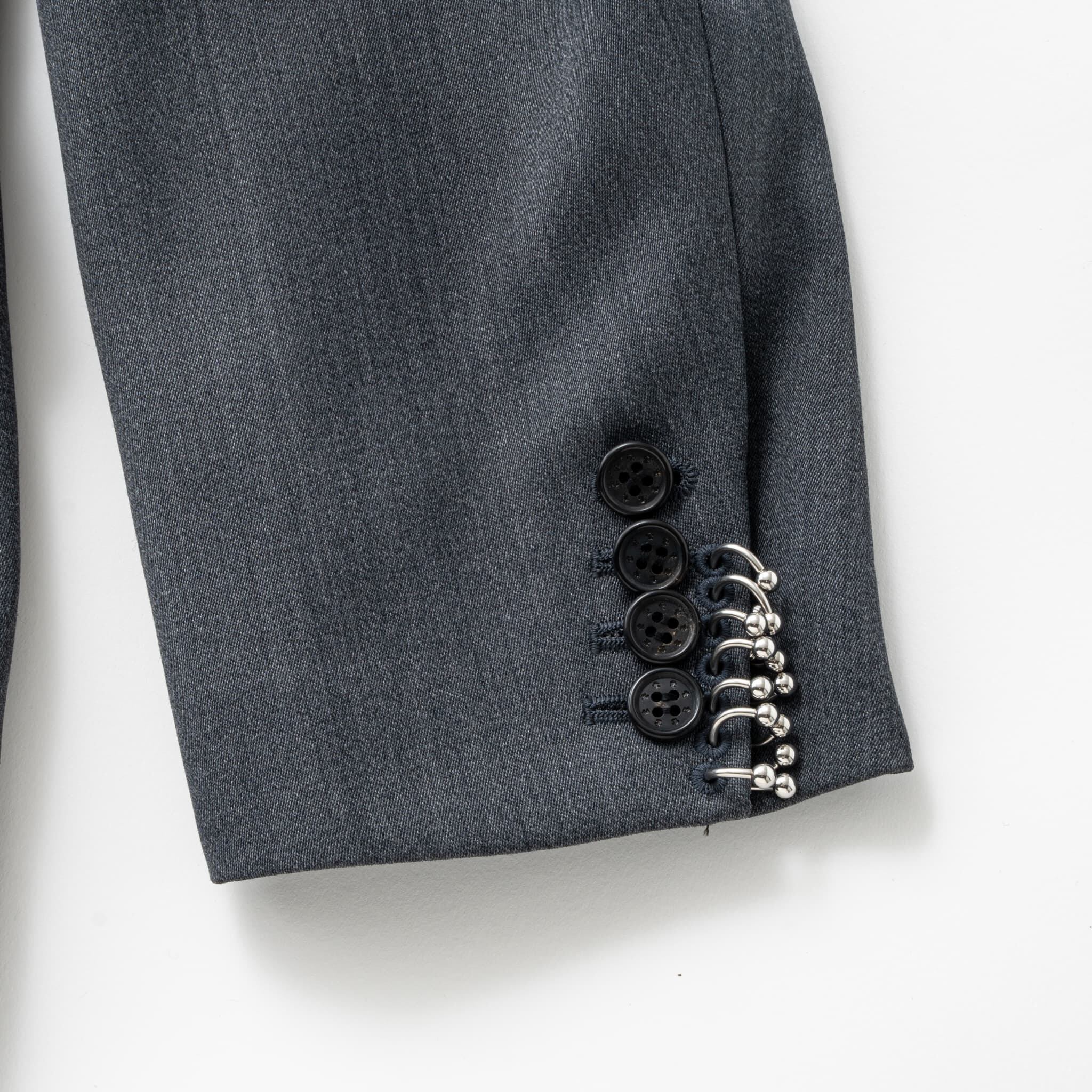 TTTMSW 25SS Tailored pants（GRAY）ピアス