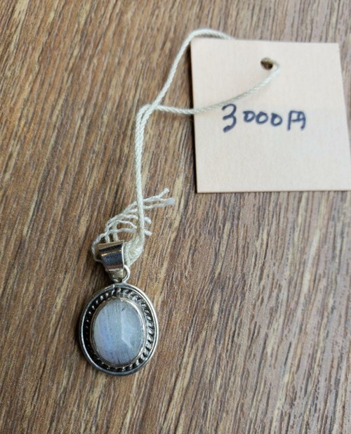 ムーンストーンのペンダントトップ 925silver