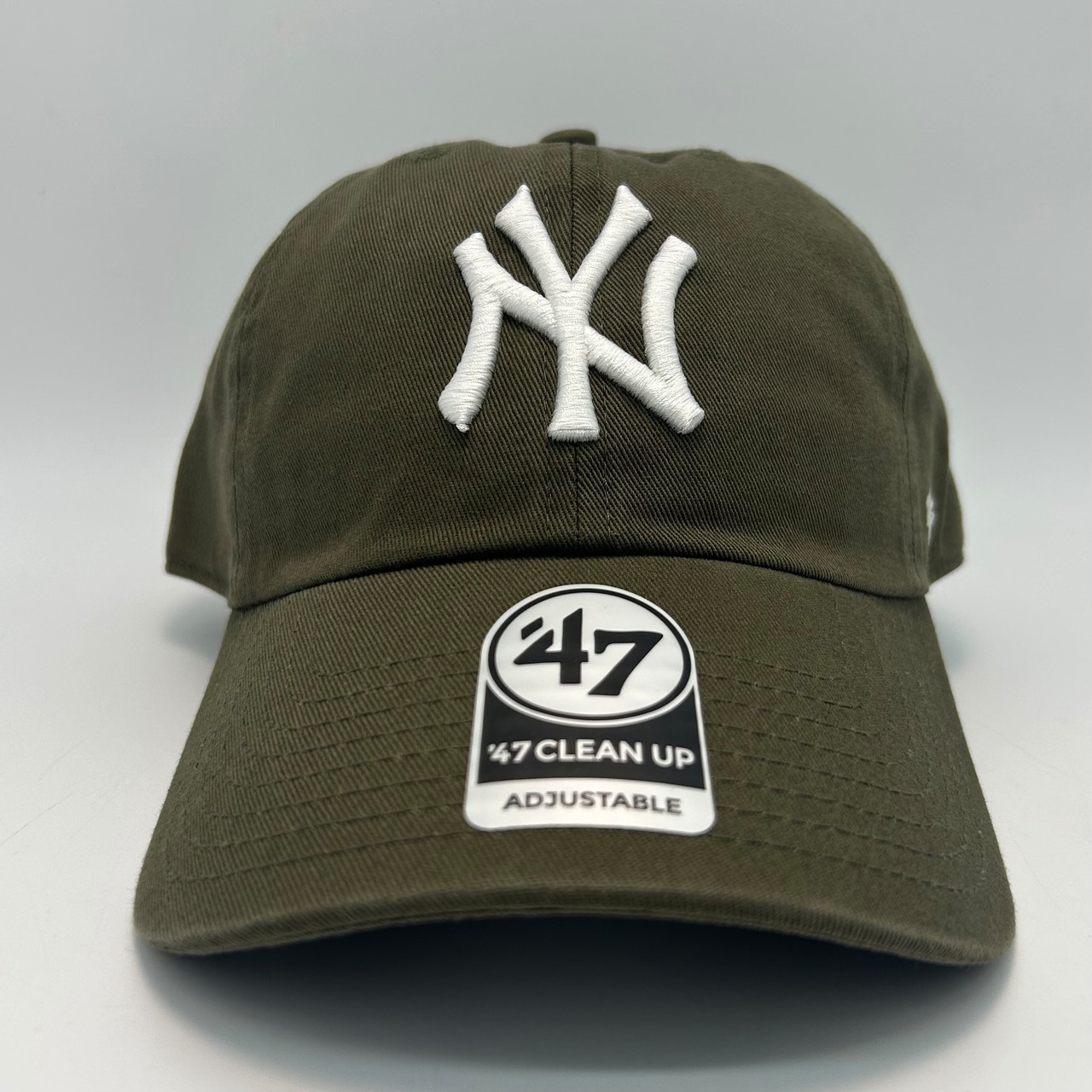 Yankees '47 CLEAN UP Sandalwood