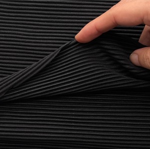 ★NY851◆3m◆ラスト1点‼◆ポリエステル100%弱毛羽立ちプリーツニット生地◆ブラック