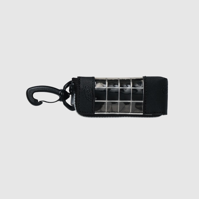 vibram light case (black×gray) with white glowing zip