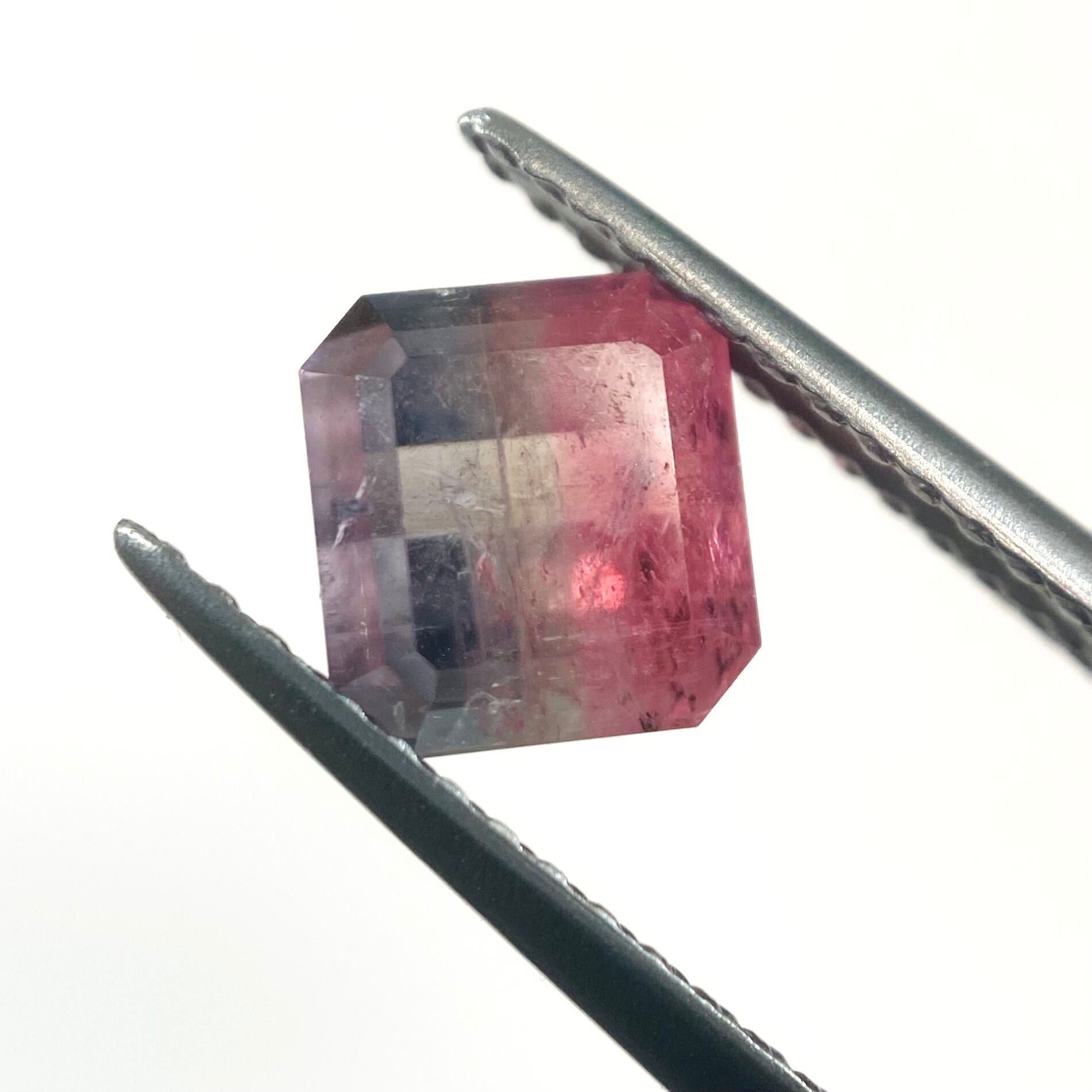 元気で凛とした美しさ　パーティーカラートルマリン2