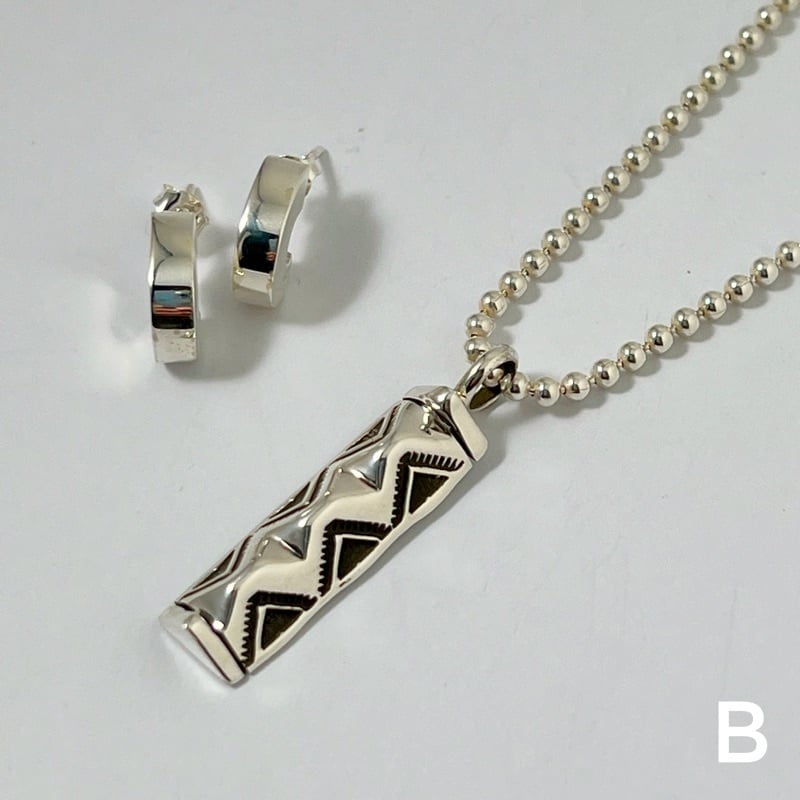 Indian Jewelry】KEVIN RAMONE トライアングル スタンプワーク