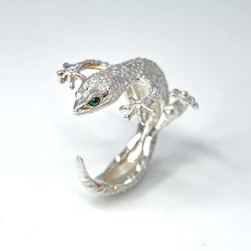 【期間限定商品】レオパードベビーリング(エメラルド)