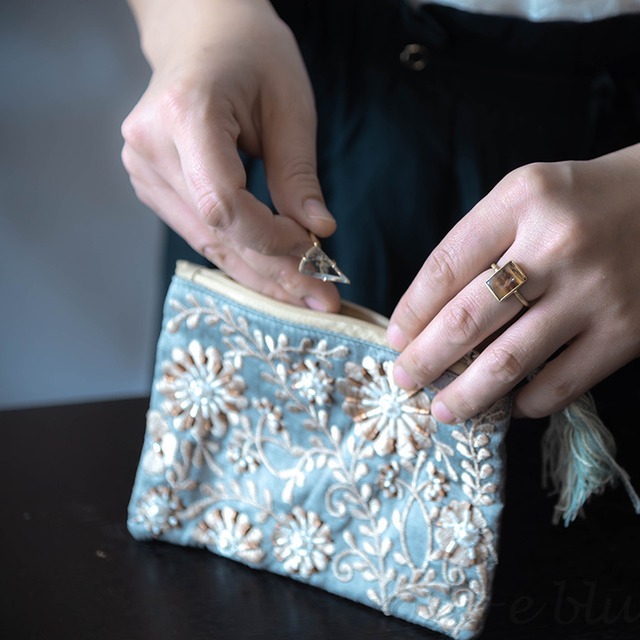 アクセサリーポーチ ジュエリー ポーチ 小物入れ 花 収納 ケース 持ち運び 携帯 用 保管 収納 ネックレス 指輪 イヤリング かわいい おしゃれ 旅行 Rosso E Blu Jewelry Online ロッソエブルージュエリー K18と天然石のお守りジュエリー通販 アクセサリーポーチ ジュエリー ポーチ 小物入れ 花 収納 ケース 持ち運び 携帯 用 保管 収納 ネックレス 指輪 イヤリング かわいい おしゃれ 旅行 Rosso E Blu Jewelry Online ロッソエブルージュエリー K18と天然石のお守りジュエリー通販