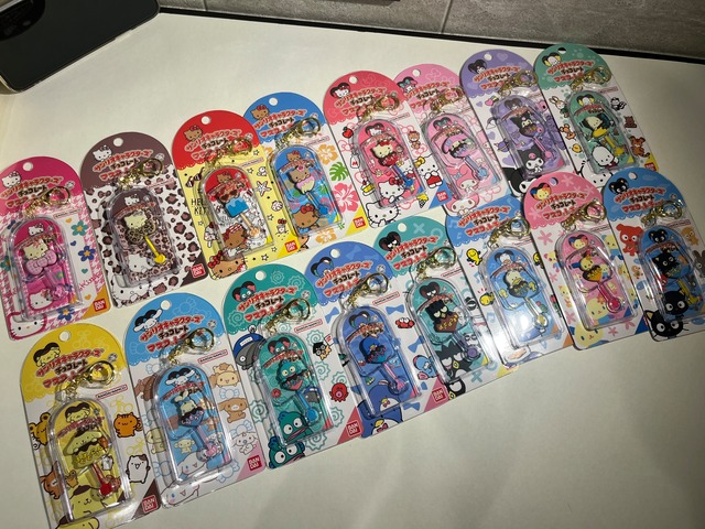 サンリオ　チョコレートマスコットチャーム