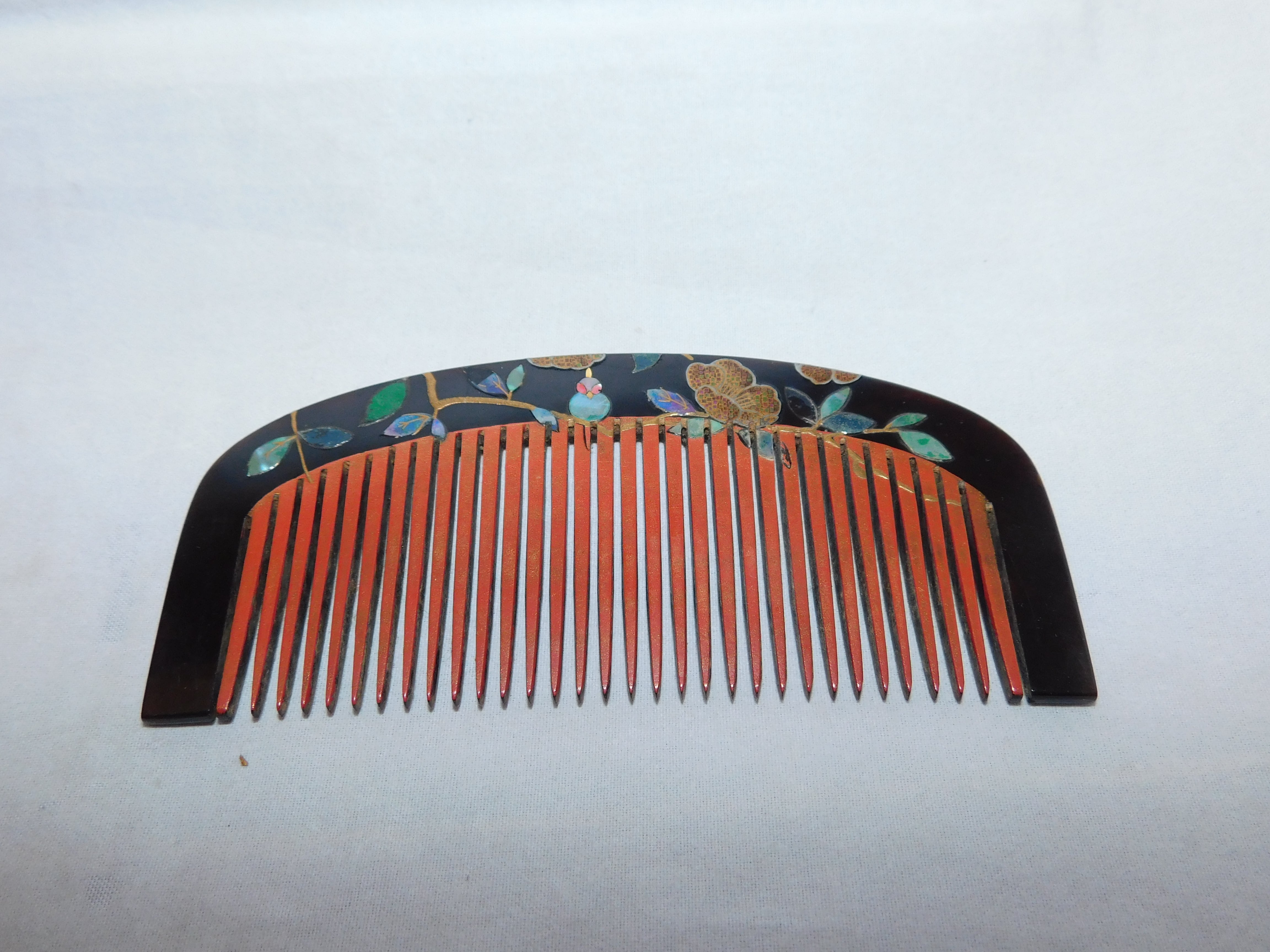 螺鈿細工の櫛 Urushi lacquer work ornamental comb(mother-of-pearl