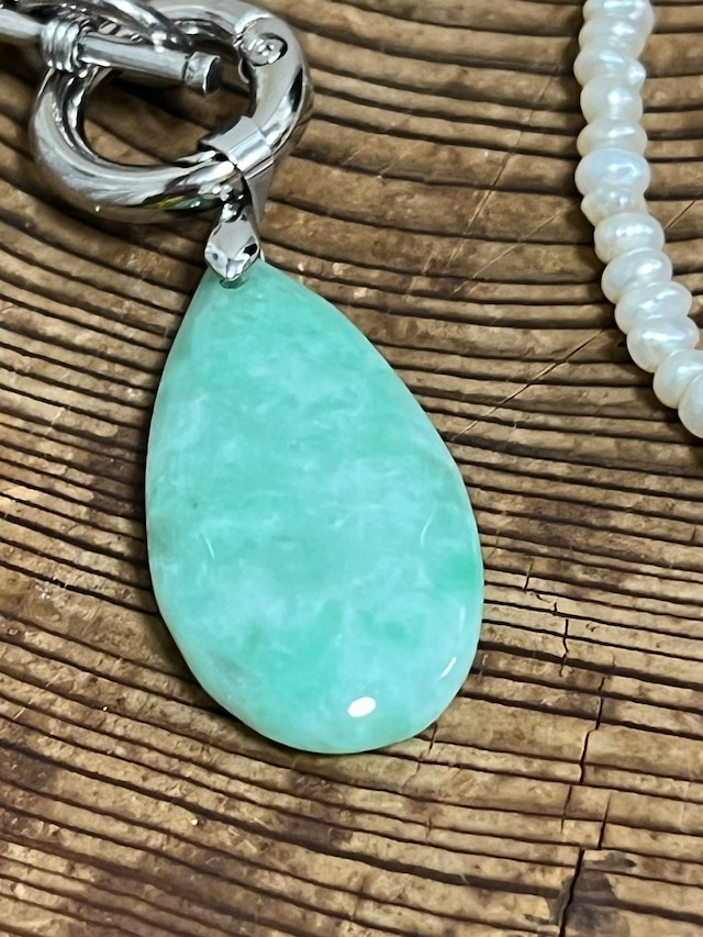 【受取るミッション】翡翠 雫ペンダント