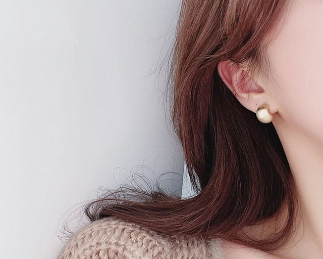 シュクレイクリップイヤリング