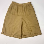 Leilian レリアン ツータック ハーフパンツ ショートパンツ 13+/ベージュ レディース