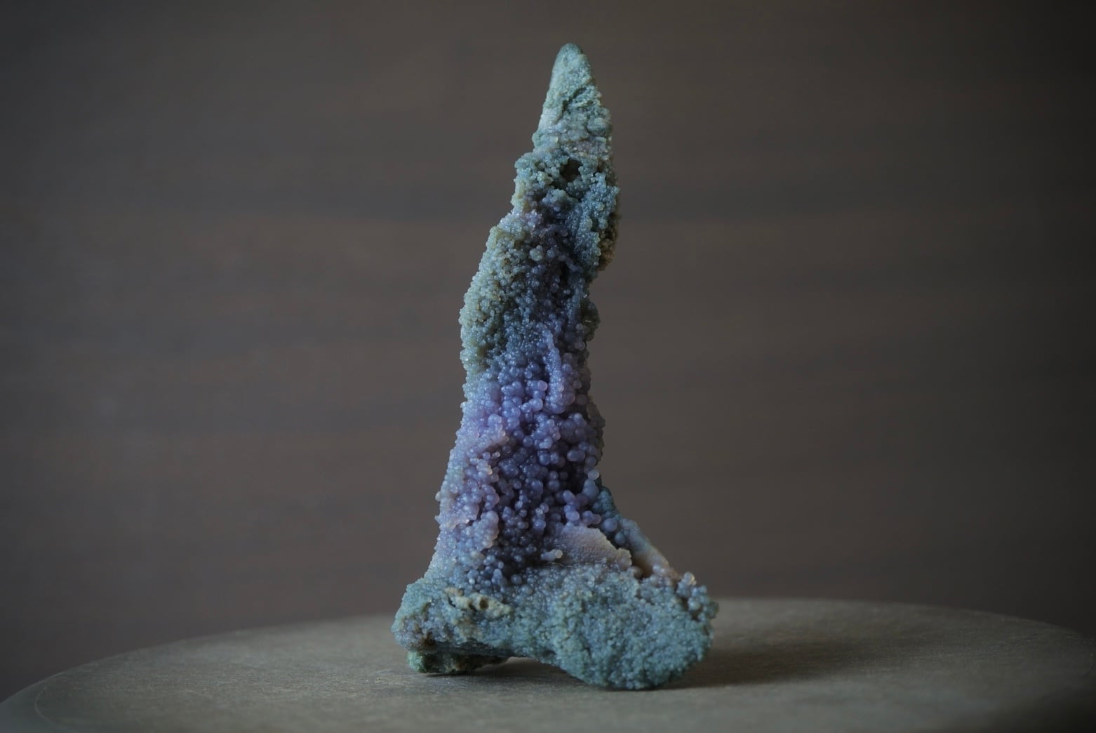 グレープアゲート(ボトリオイダル・アメシスト) Grape Agate (Amethyst