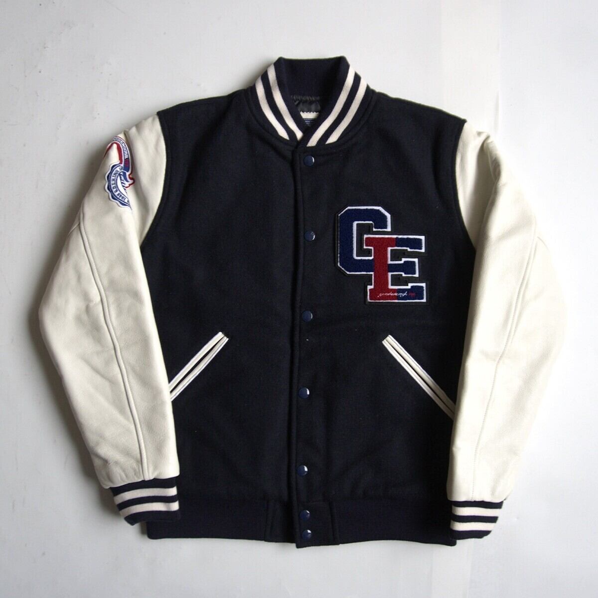 GOODENOUGH IVYスタジャン M 美品】GOOD ENOUGH IVY【袖 レザー 切替 胸ロゴ スタジャン】 M