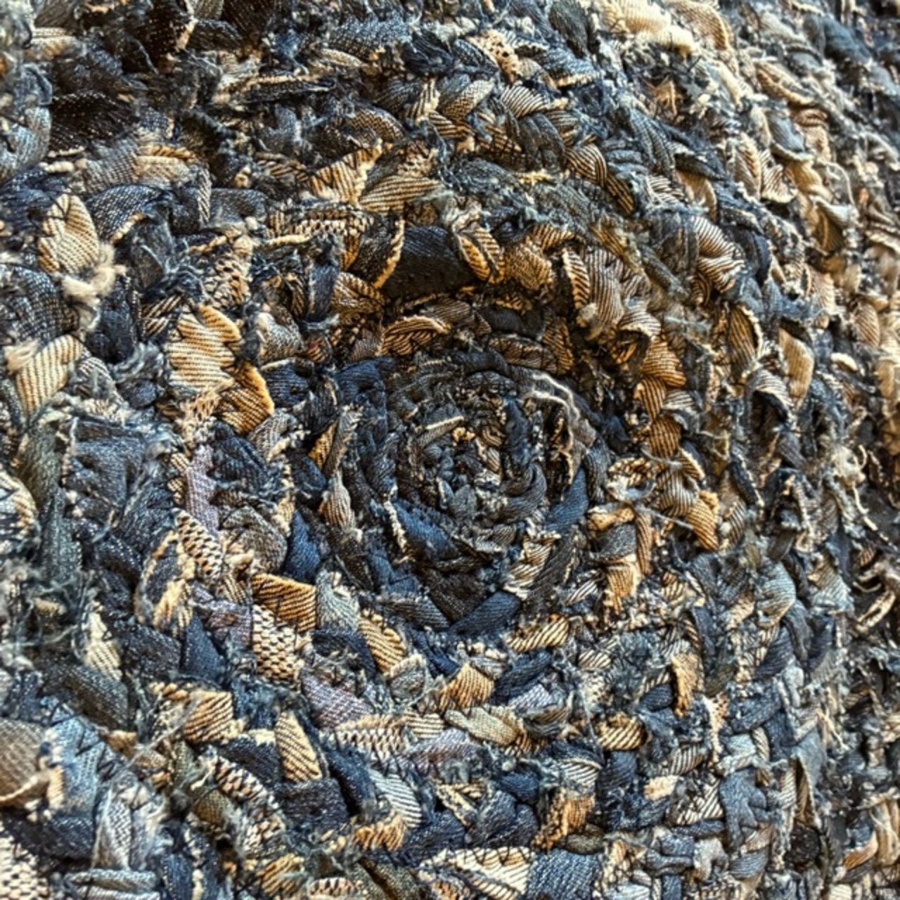 TOPANGA Homefurnishing　リサイクルデニムウィービングラウンドラグマット　150×150cm