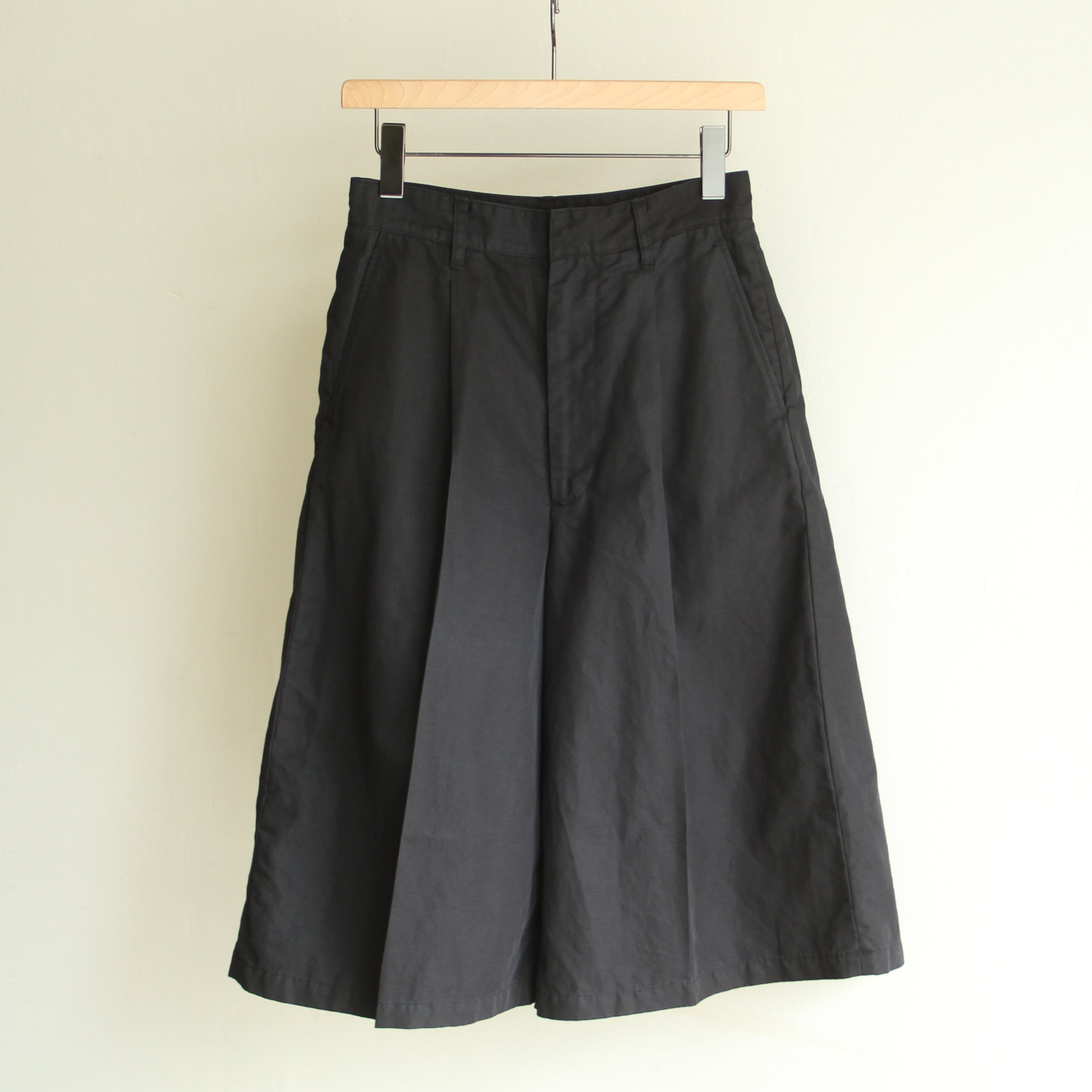 INSCRIRE Cotton linen half pants