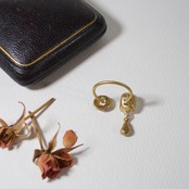 モモ・ホウセキ商会　No.85