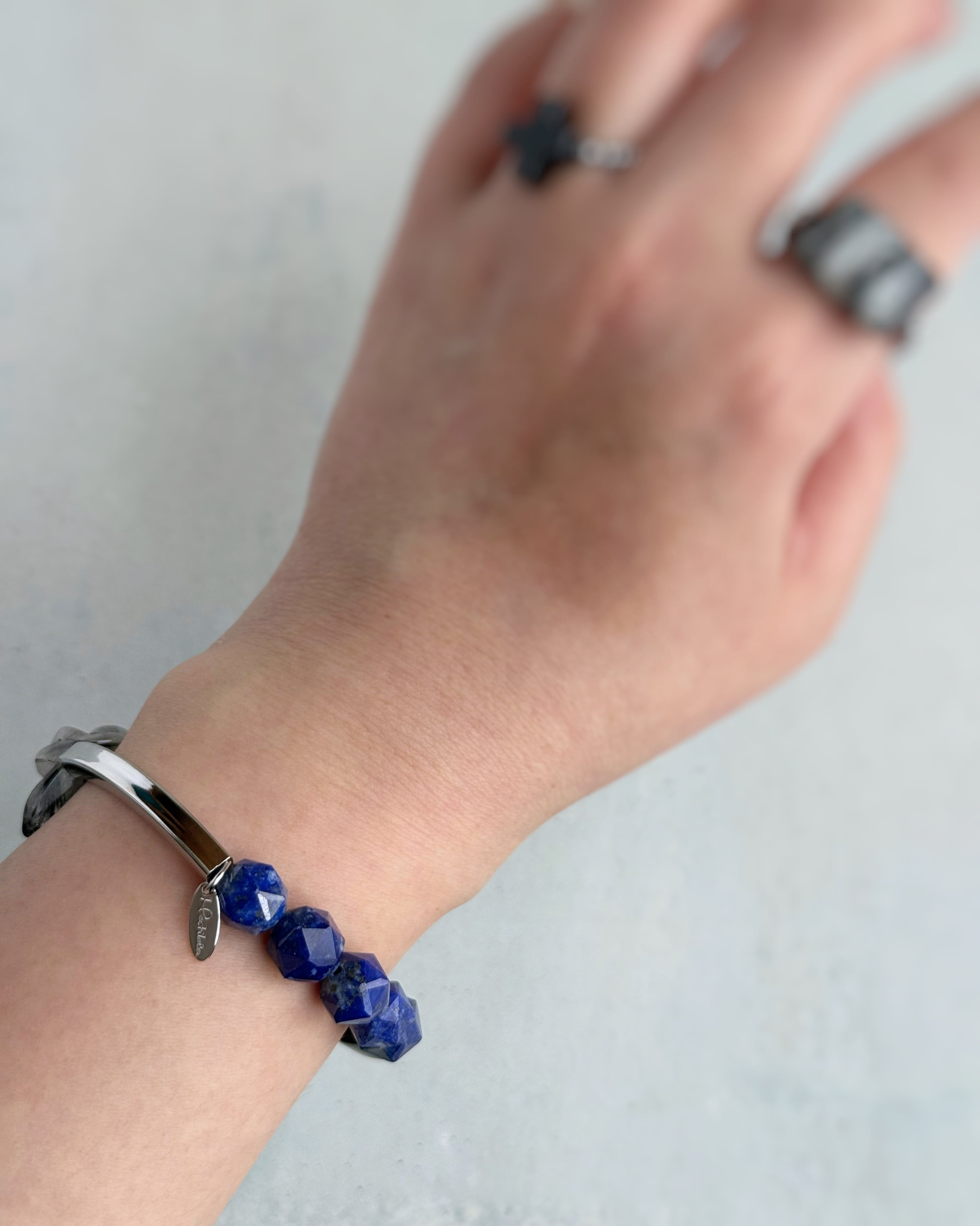 Tube & stone bracelet(オニキス×ラピスラズリ×ブラックルチルクォーツ)