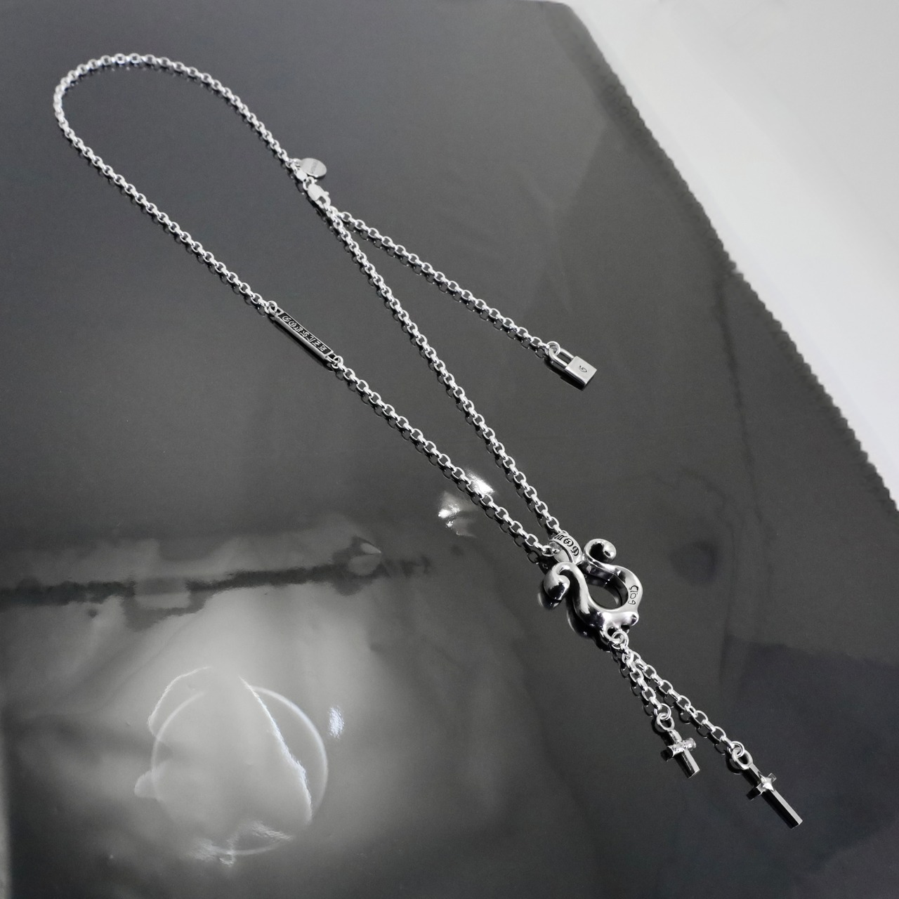 RHYTHMIC HORSESHOE LARGE with CROSSES NECKLACE #1 with GODSIZE® I.D. TAG / リズミックホースシュー・L ウィズ クロス #1ネックレス ゴッドサイズ® I.D.タグ