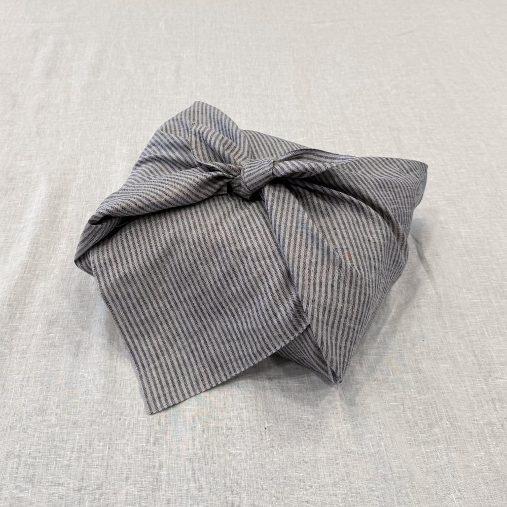 Omi-Jofu 【グレー紺系 縞模様】リネン風呂敷