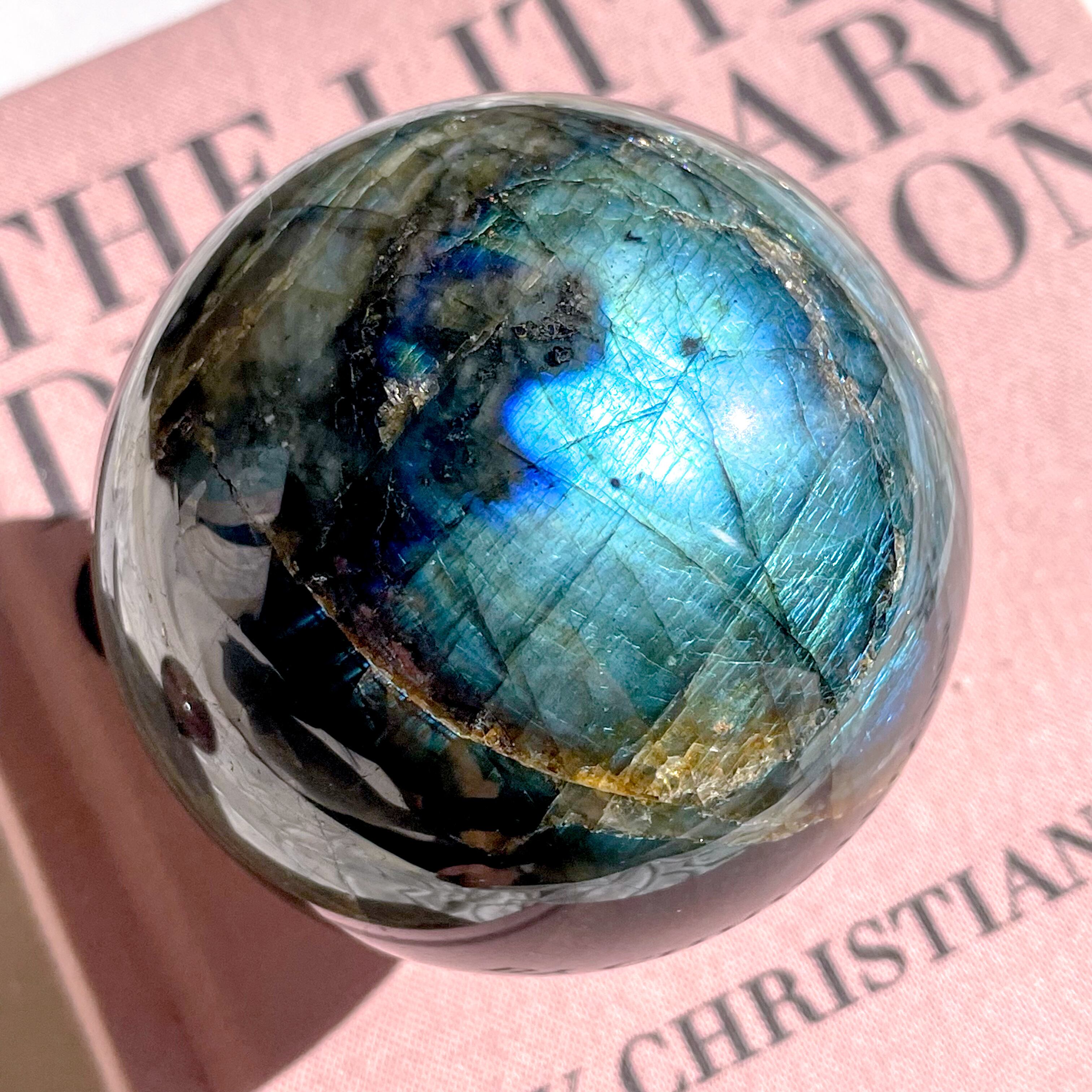 New Moon (Labradorite 22) ✧ ラブラドライト