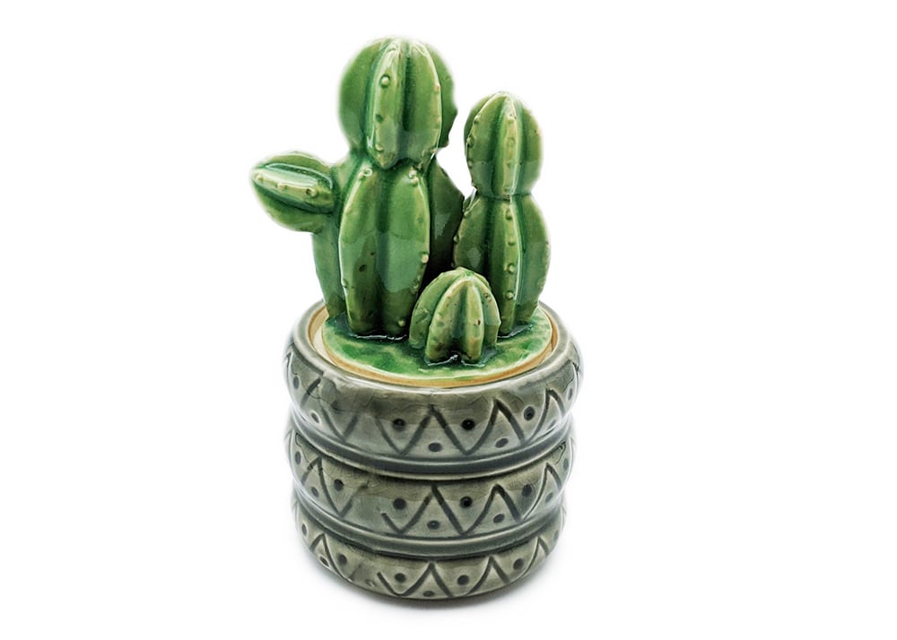 サボテン型 陶器置物 30e9ae614f5c1d3d82b717915295d8