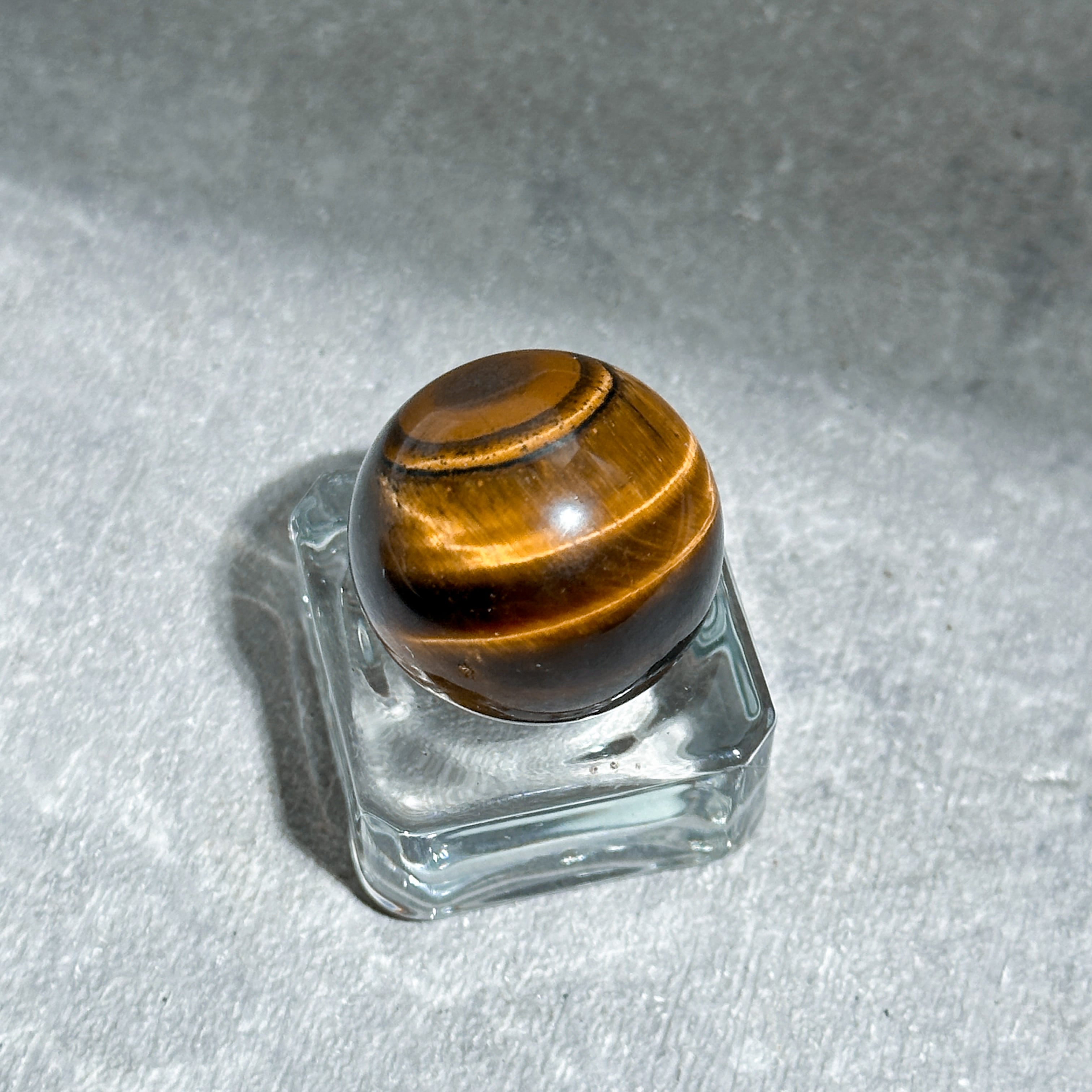 タイガーアイ スフィア（丸玉）32◇ Tiger's eye ◇天然石・鉱物