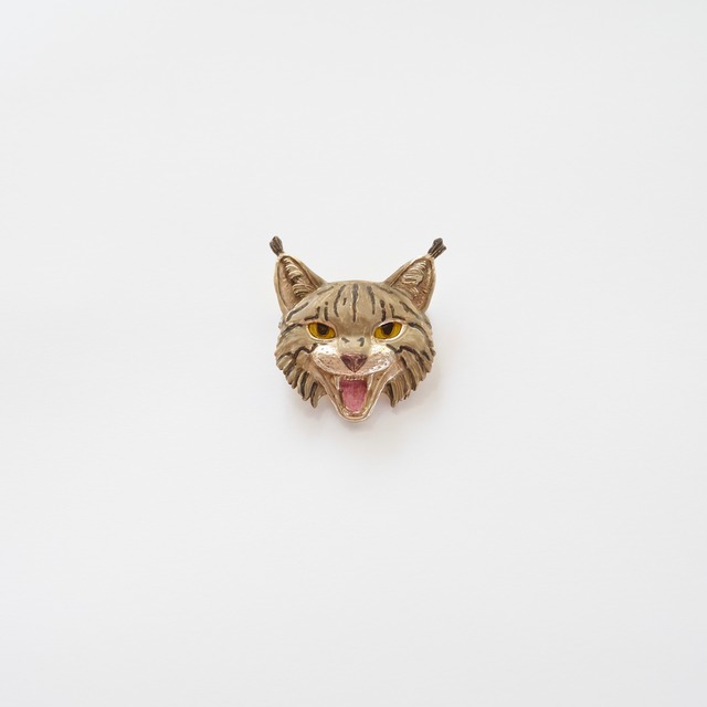 山猫ブローチ