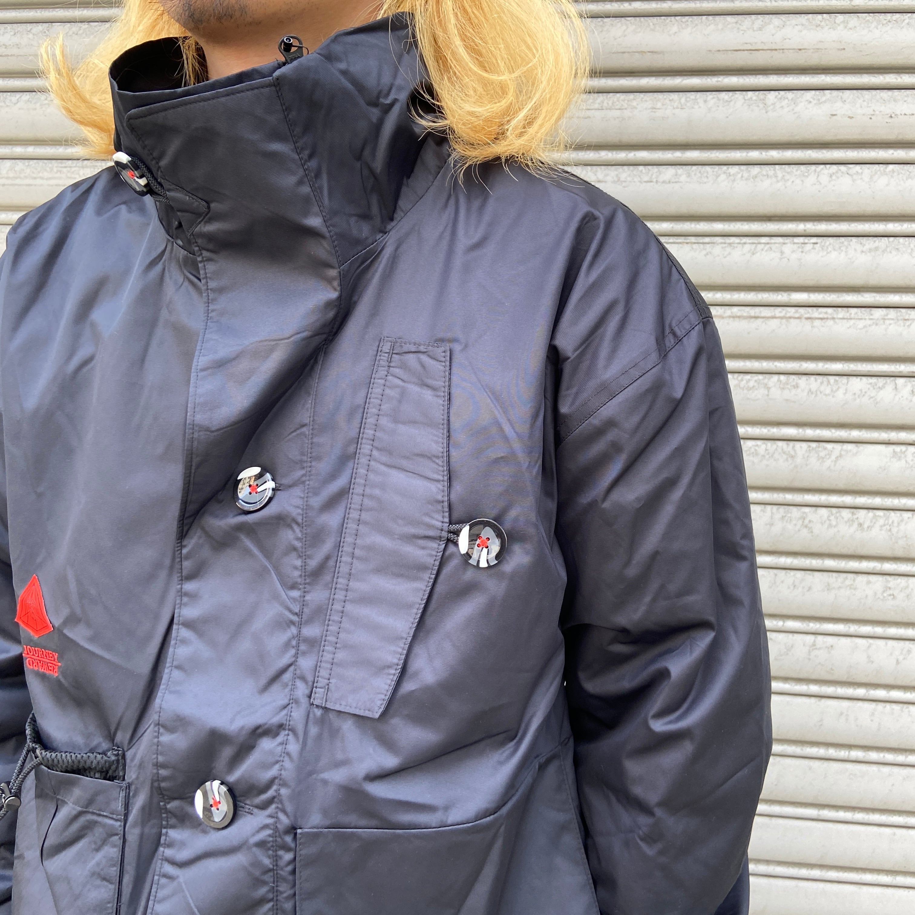 新品 NIKE カイリー•アービング プロテクトフルジップジャケット 新品 NIKE カイリー•アービング プロテクトフルジップジャケット