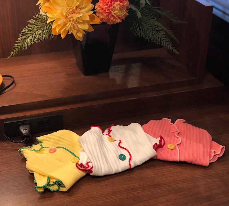 【SALE】カラフルボタンカーディガン S~XL 3color  /  犬服 ドッグウェア 犬の服 ペット用品 犬 小型犬 中型犬 b53