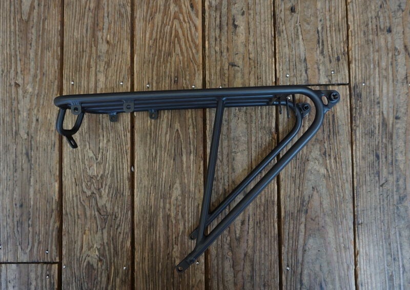 H&H Titanium Rear Carrier Black | LORO ONLINE STORE